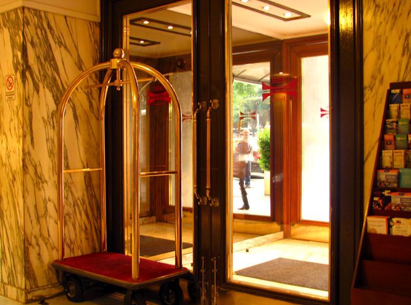 Ch Le Petit Parc Hotel Buenos Aires Exterior photo